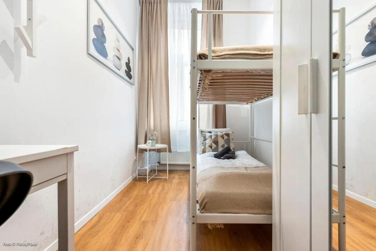 Nice Central City Room Wenen Hostel