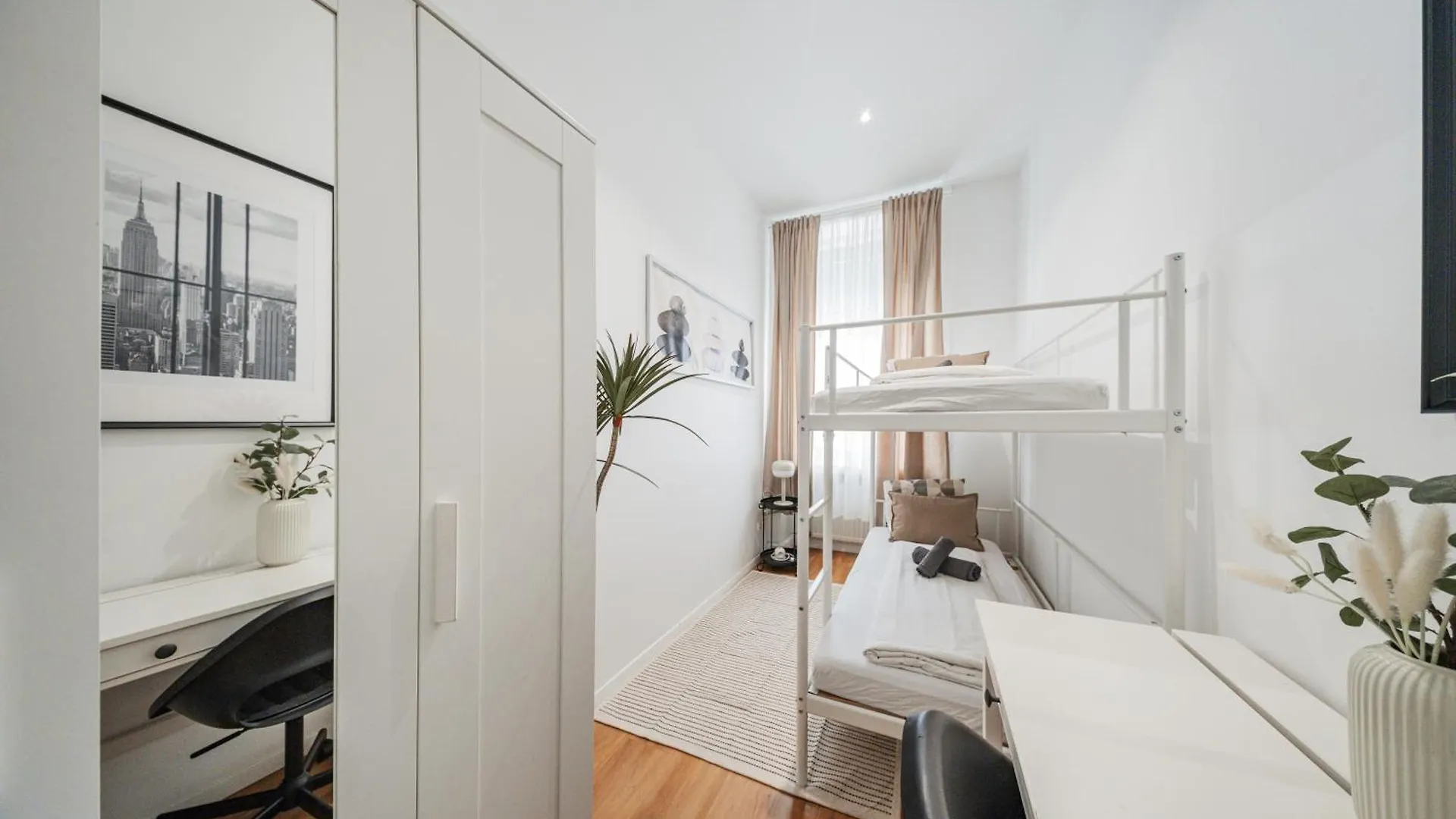 Nice Central City Room Viena